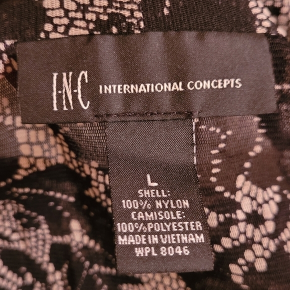 I.n.c sheer black and cream long sleeve top. Size L. EXCELLENT CONDITION! - Picture 5 of 5